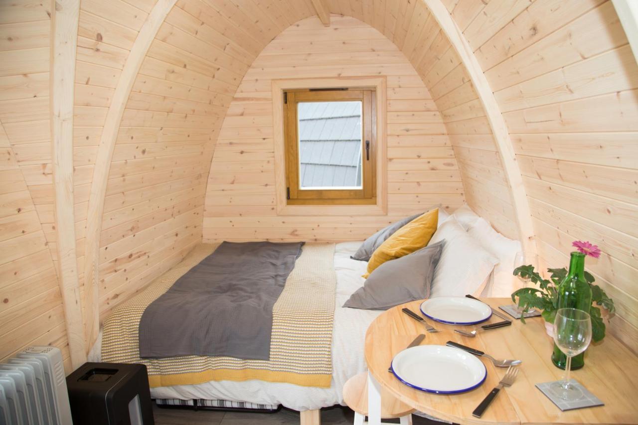 ホテル Clova Pod, Kilry Eco Pods ブレアゴーリー エクステリア 写真